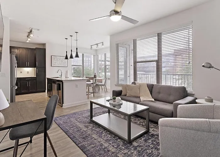 Apartment Landing Beautiful 2Bd Gym Game Room