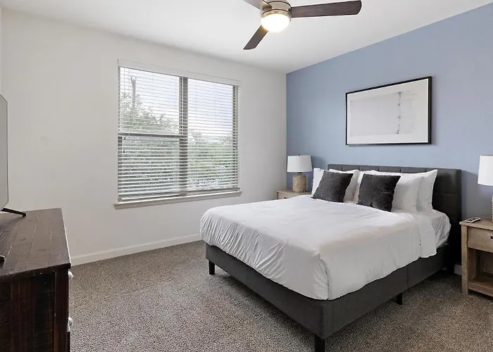 Landing Beautiful 2Bd Gym Game Room Fort Worth