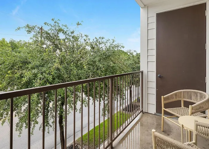 Landing Beautiful 2Bd Gym Game Room Fort Worth