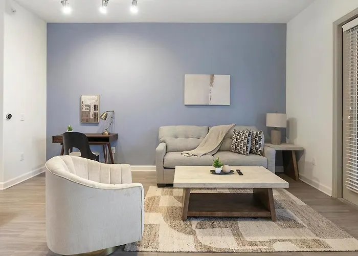 Landing Beautiful 2Bd Gym Game Room Apartment